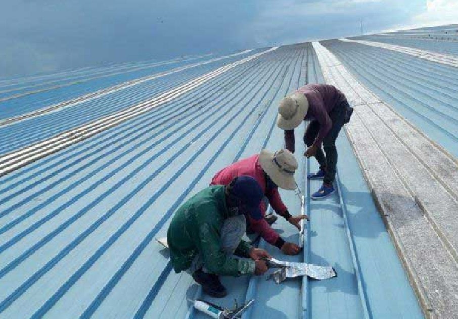 sửa chữa mái tôn nhà xưởng tại KCN Phú Mỹ 1
